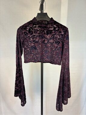 The Pretty Cult Goth Floral Lace Bell Sleeve Crop Top M